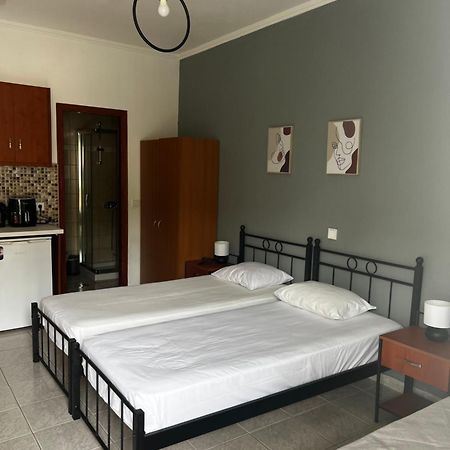 Dionysus Apartments & Studios Szívota Kültér fotó